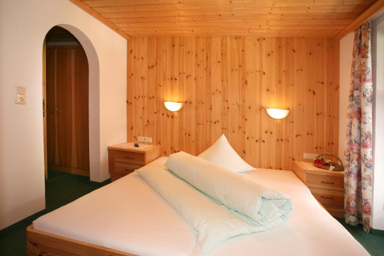 Hotel Silbertal - Almhuetten Sölden Eksteriør billede