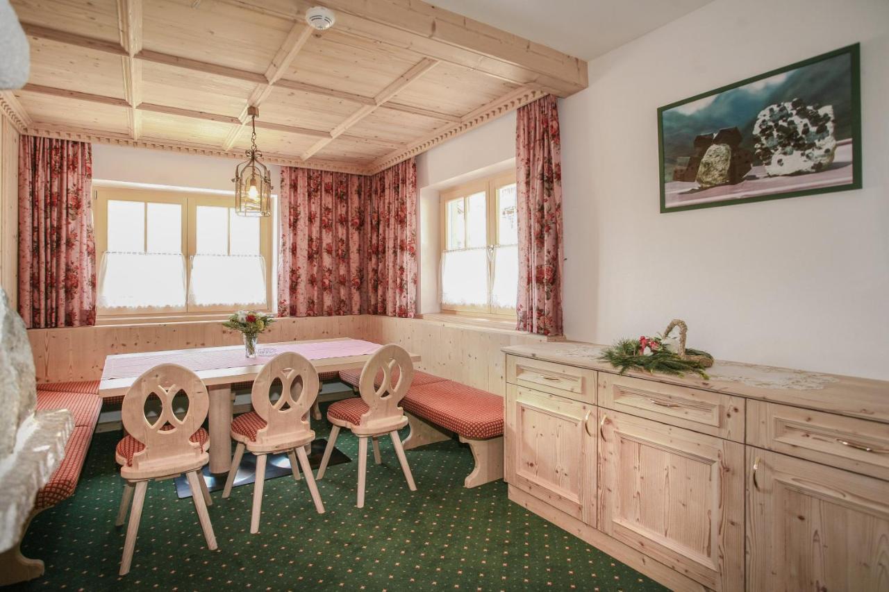 Hotel Silbertal - Almhuetten Sölden Eksteriør billede